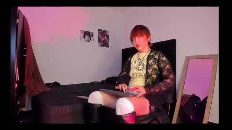 elektra carey online show from November 2025 01:15:01 AM