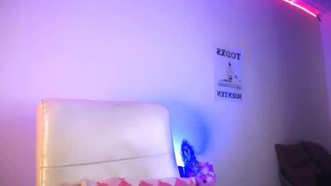  Elektra Sky  online show from November 2025 08:51:01 PM