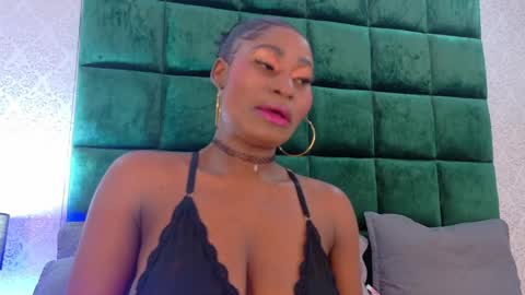 elektradoll1 online show from May 2026 12:13:01 PM
