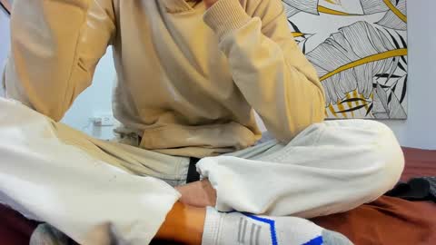 Snapshot of elena_and_derek chatting on December 2024 09:42:01 AM Elena Derek online show from December 2024 09:42:01 AM