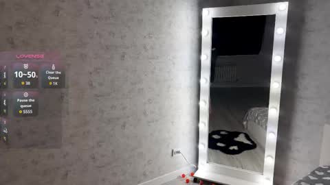 Annie PVT IS OPEN online show from February 2026 09:35:01 PM