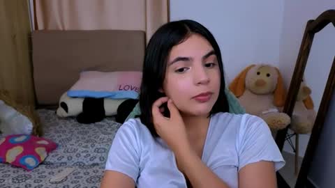 agnes online show from November 2025 06:41:01 PM