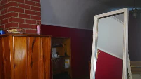 Emma online show from February 2026 07:17:02 PM