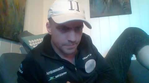 Snapshot of elhornyvikingo chatting on February 2025 02:24:01 PM horny viking online show from February 2025 02:24:01 PM