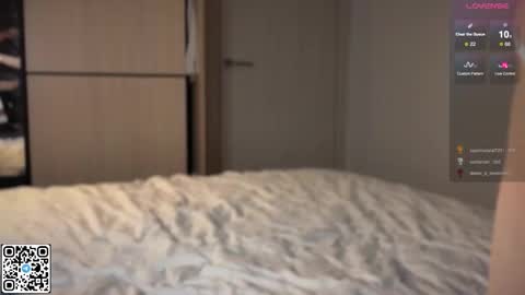 Snapshot of eli_zabeta chatting on November 2025 01:06:01 PM Elizabeth Lizi online show from November 2025 01:06:01 PM