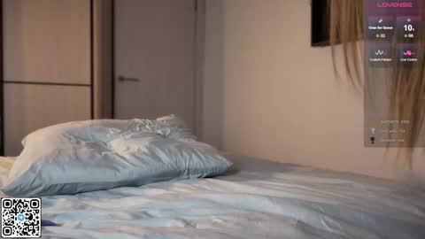 Snapshot of eli_zabeta chatting on November 2025 01:22:02 PM Elizabeth Lizi online show from November 2025 01:22:02 PM