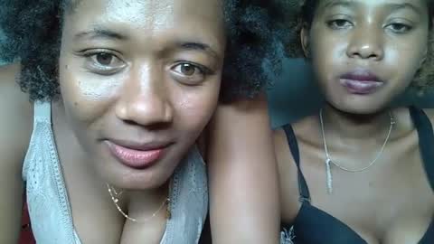 Snapshot of elia011 chatting on February 2025 03:42:01 PM elia011 online show from February 2025 03:42:01 PM