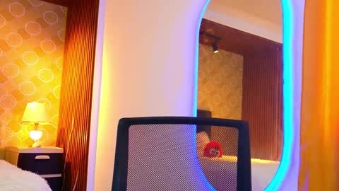 Elian online show from March 2026 06:03:01 PM