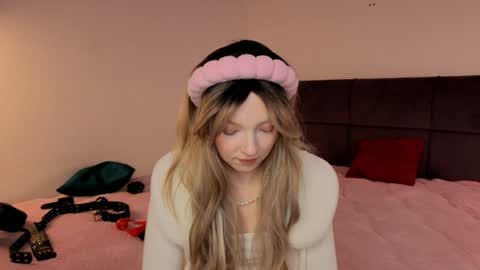 Ella online show from January 2025 06:12:01 AM