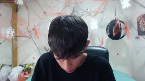 Snapshot of eliasblue chatting on December 2024 07:38:02 AM E L I A S online show from December 2024 07:38:02 AM