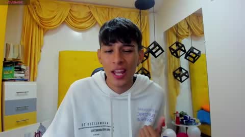 Snapshot of eliasblue chatting on February 2025 03:42:01 AM E L I A S online show from February 2025 03:42:01 AM