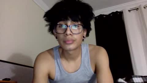 Snapshot of eliasssandres chatting on November 2025 04:01:02 AM eliasssandres online show from November 2025 04:01:02 AM