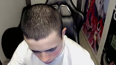 Snapshot of elii_797 chatting on February 2025 12:33:01 PM bby-santy online show from February 2025 12:33:01 PM