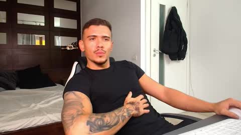 ElijahThorne online show from February 2026 08:07:01 AM