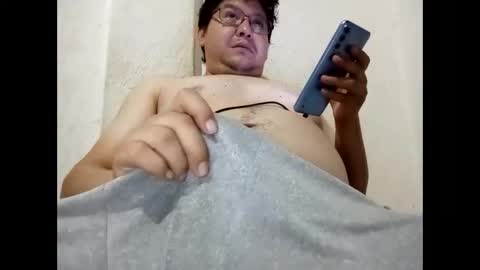 elimposstor online show from September 2025 01:44:02 PM