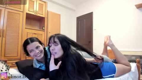 Snapshot of elinor_bo chatting on January 2025 05:55:01 PM paula  onlyfns          online show from January 2025 05:55:01 PM