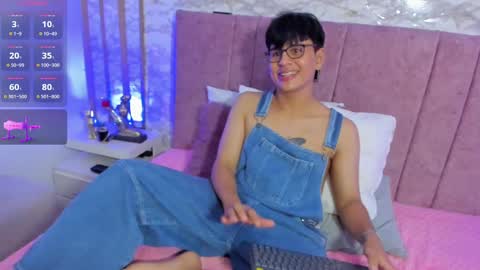 elio_ares18 online show from February 2025 08:33:02 PM