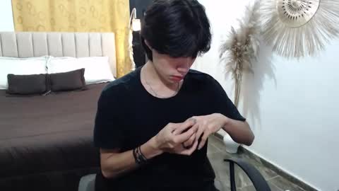 ELIO online show from November 2025 08:25:01 AM