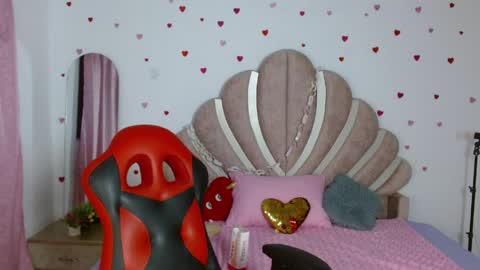 elio_fox online show from April 2026 01:41:01 PM