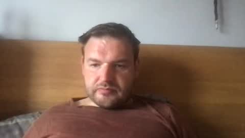 Snapshot of eliot26 chatting on May 2026 01:17:02 PM e26 online show from May 2026 01:17:02 PM