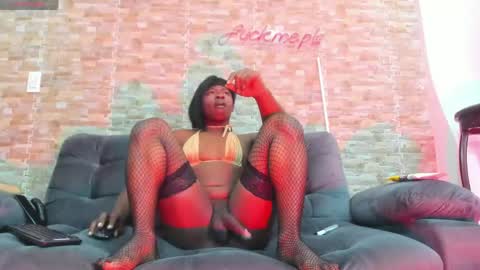 elis_cioccolato online show from April 2026 10:26:02 PM