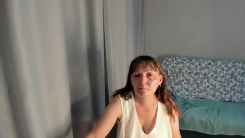 Elis online show from October 2025 12:39:02 PM