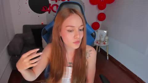 Snapshot of elisabeth_sarmiento chatting on February 2025 11:31:01 PM elisabeth sarmiento online show from February 2025 11:31:01 PM