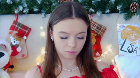 ElisabethDavis online show from December 2024 03:33:02 PM