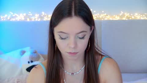 ElisabethDavis online show from January 2025 03:47:01 PM