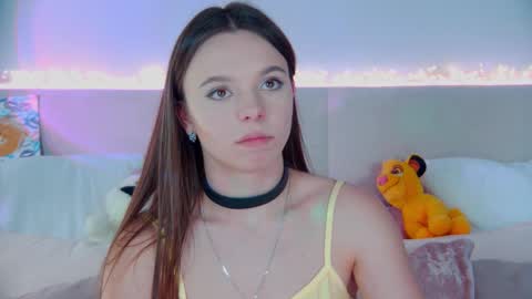 ElisabethDavis online show from March 2025 10:05:02 PM