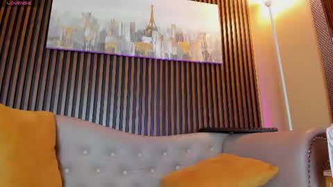 Elisa Sue online show from June 2026 09:13:01 AM