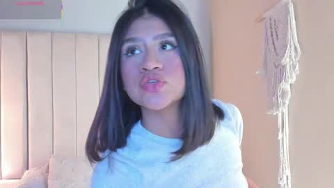Snapshot of elise_diamond chatting on April 2026 11:07:02 PM Elise diamond online show from April 2026 11:07:02 PM
