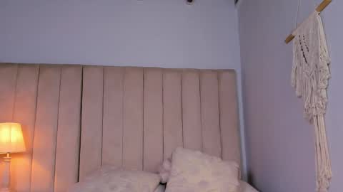 Snapshot of elise_diamond chatting on May 2026 12:15:01 AM Elise diamond online show from May 2026 12:15:01 AM
