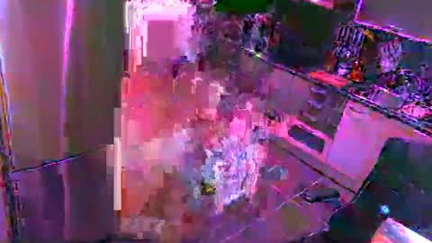 Snapshot of elise_tv chatting on September 2025 09:07:02 PM Barbie online show from September 2025 09:07:02 PM