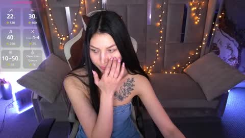 elisevelour online show from April 2026 12:54:01 PM