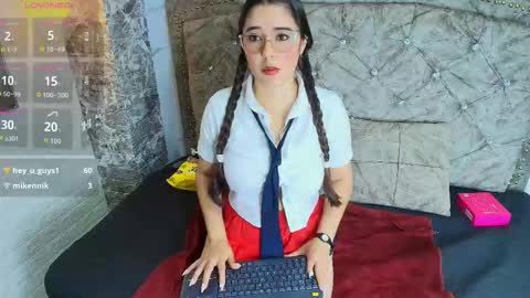 elisvega online show from February 2026 04:17:02 AM