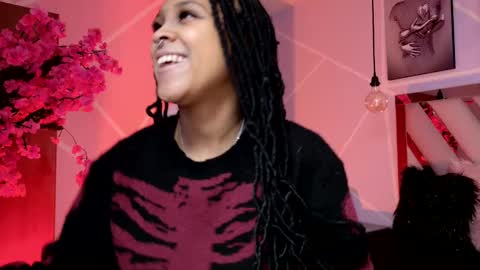 elit noa online show from November 2025 07:32:02 PM