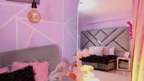 elit noa online show from February 2026 07:50:02 PM