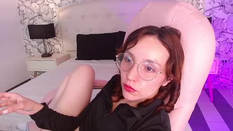 Snapshot of eliza_gh chatting on January 2025 07:43:01 PM Eliza online show from January 2025 07:43:01 PM