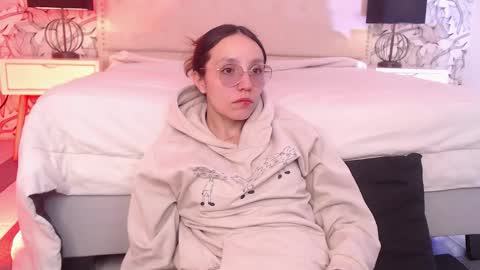 Snapshot of eliza_gh chatting on September 2025 08:42:01 PM Eliza online show from September 2025 08:42:01 PM