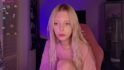 Snapshot of eliza_sadcat chatting on October 2025 04:33:01 PM Elizabeth online show from October 2025 04:33:01 PM