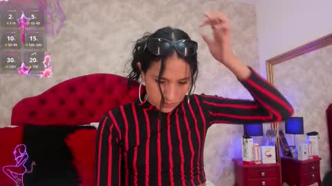 Elizabet Taylor online show from December 2025 02:44:01 PM