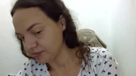 Elizabeth Martinez  online show from November 2025 03:05:01 PM