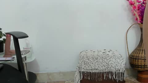 Elizabeth Mathure online show from October 2025 07:50:02 AM