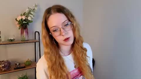 Snapshot of elizabethmcdaniel chatting on July 2026 10:08:02 AM Eva online show from July 2026 10:08:02 AM