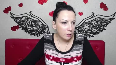 Snapshot of elizabethsho chatting on March 2025 10:04:02 PM ElizabethSho online show from March 2025 10:04:02 PM