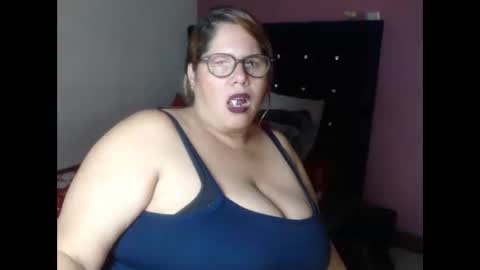 Snapshot of elizabethtaylor1 chatting on February 2025 02:21:01 PM Elizabeth online show from February 2025 02:21:01 PM