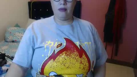 Snapshot of elizabethtaylor1 chatting on February 2025 10:47:02 AM Elizabeth online show from February 2025 10:47:02 AM