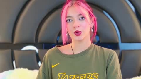 Snapshot of elizabetthkitty chatting on February 2025 08:31:02 PM Elizabet online show from February 2025 08:31:02 PM