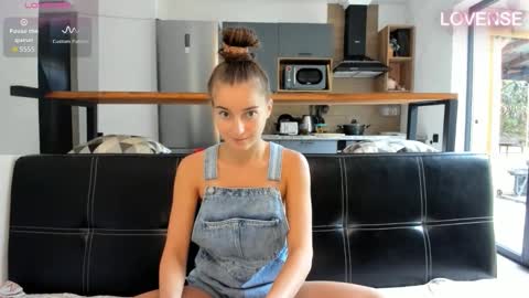 Eliz                               online show from December 2025 10:10:02 AM